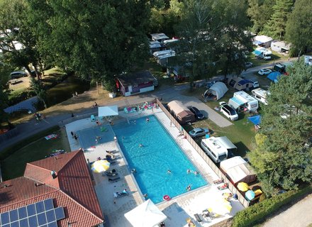 Freibad Luftaufnahme Park Camping Iller